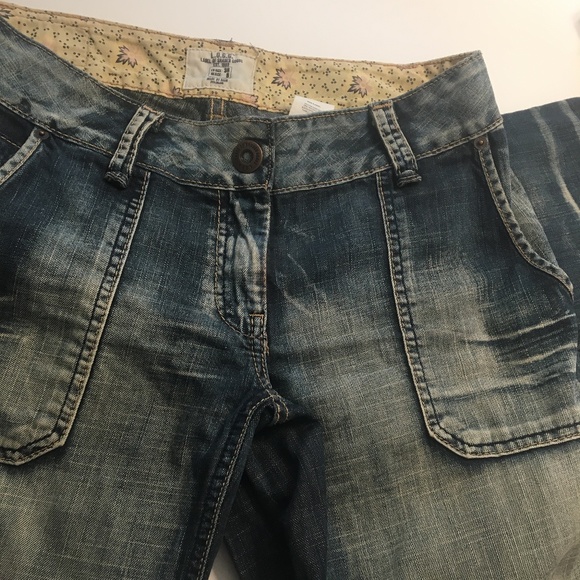 🇺🇸L.O.G.G. Low Rise Jeans Boho Chic Size 8 - Picture 6 of 6
